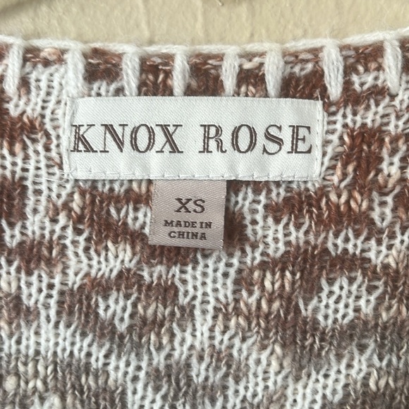 Knox Rose Poncho Style Sweater Leopard Print Sleeveless Size Extra Small Tassels - Picture 7 of 16